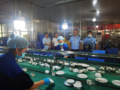 市支队完成餐饮具集中消毒服务单位双随机监督抽检工作